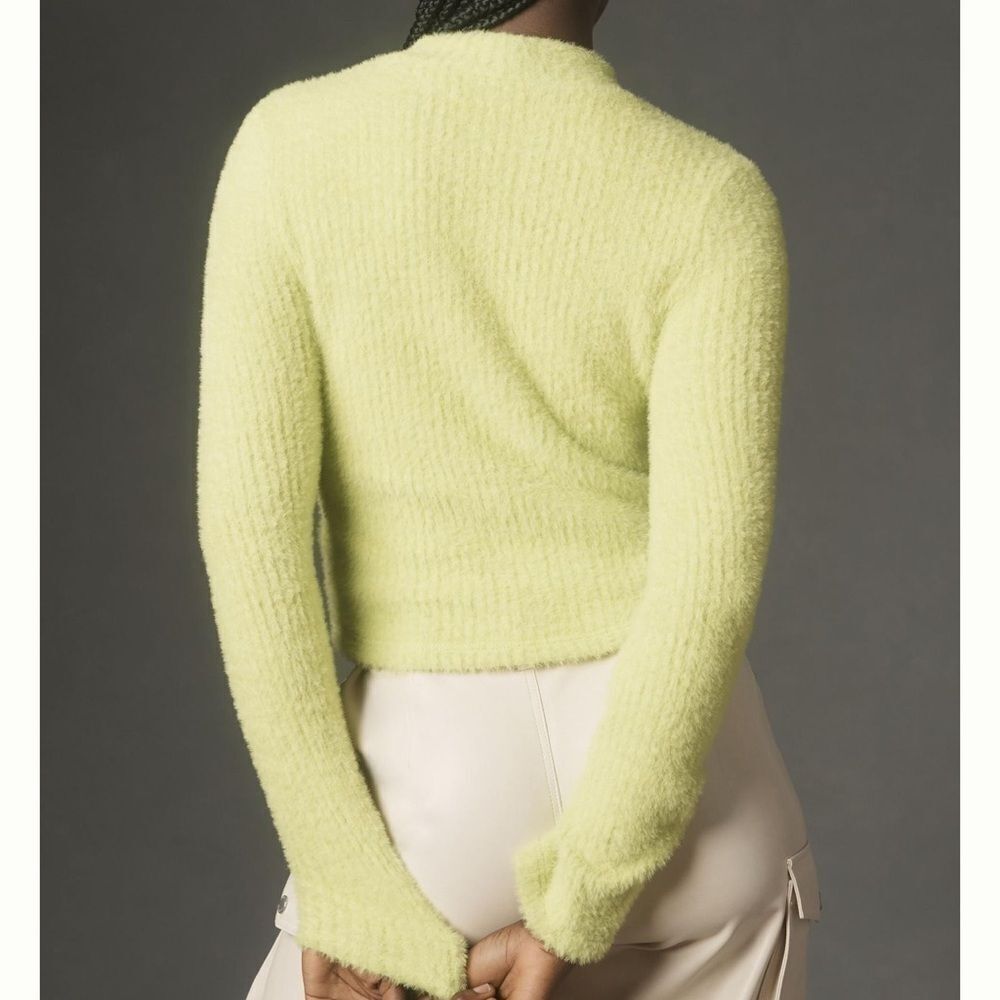 Anthropologie Mock-Neck Fuzzy
Sweater small neon lime - Picture 9 of 14